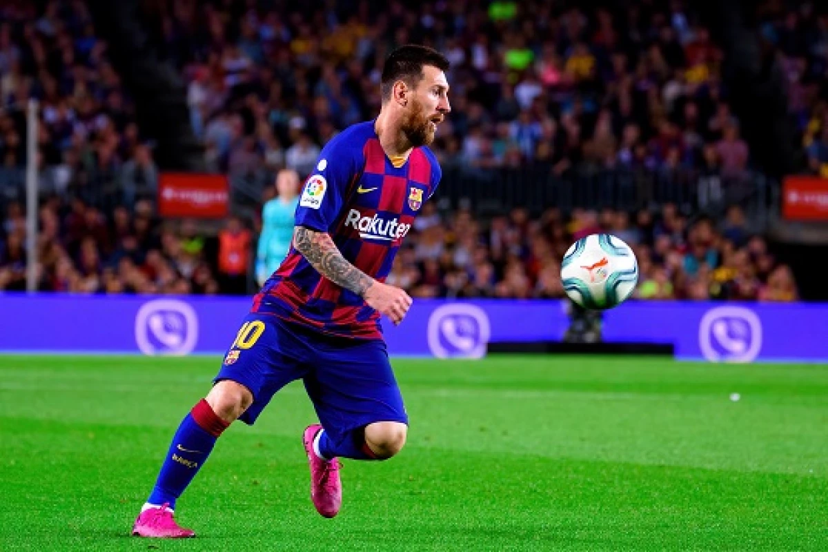 Leo Messi wróci do Barcelony? Xavi Hernandez zabrał głos